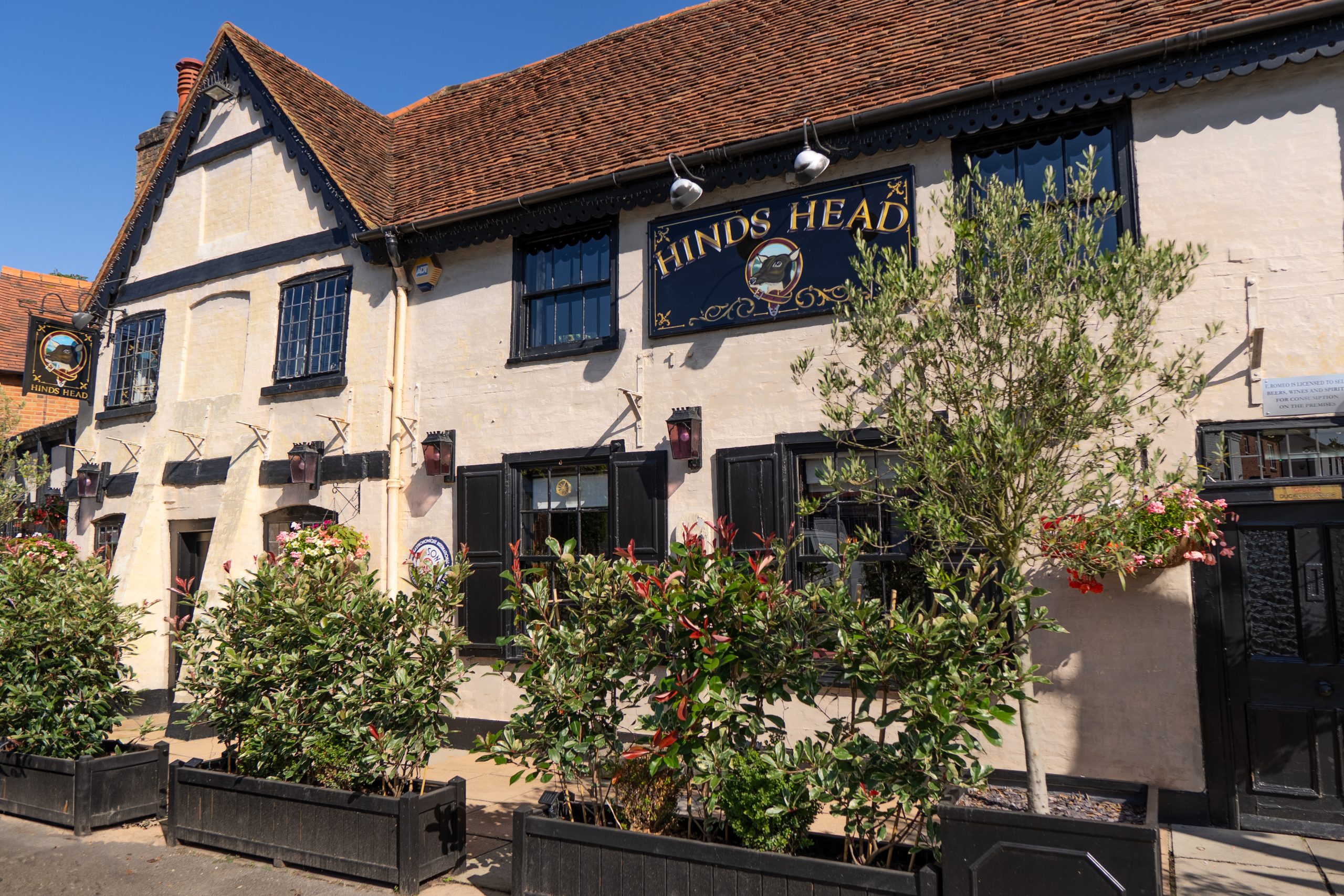 The Hind’s Head Opening Hours 2025
