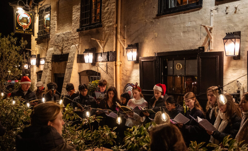 Christmas Carols at The Hind's Head